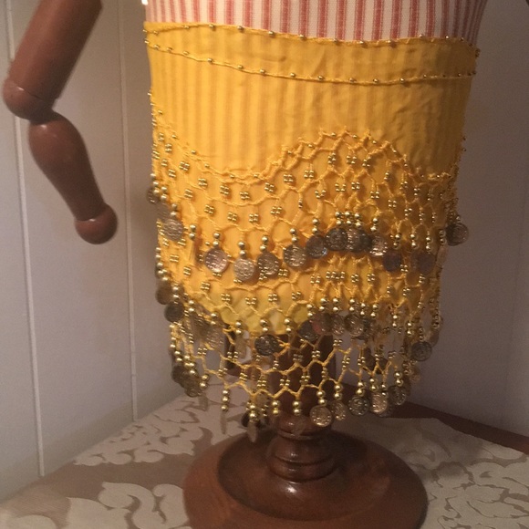 Hip scarf - Picture 3 of 6